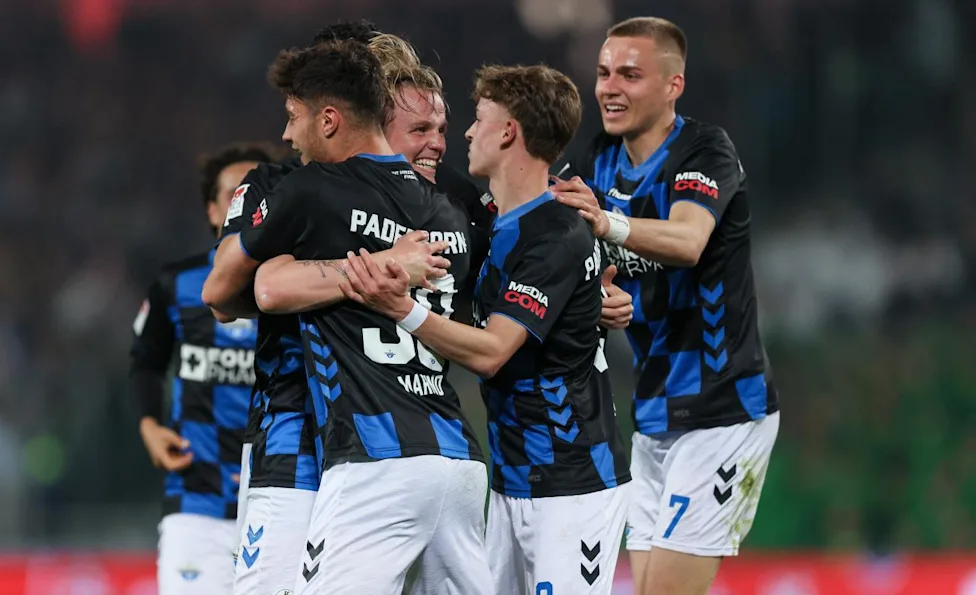 SC Paderborn 07 vs VfB Stuttgart — Benteler Arena, Paderborn
