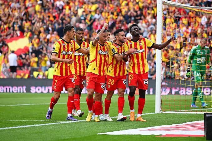 RC Lens vs FC Lorient — Stade Bollaert-Delelis, Lens