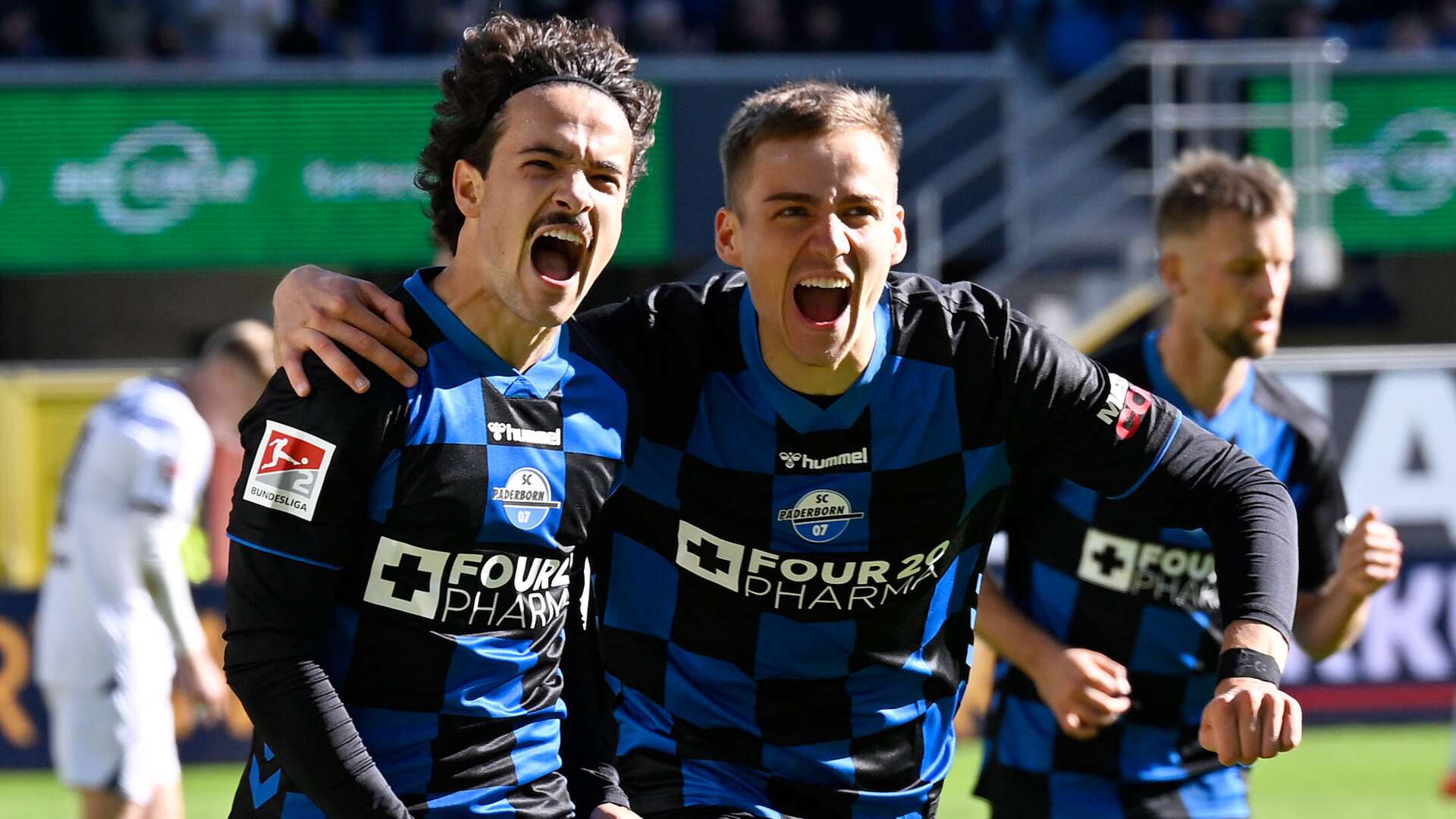 SC Paderborn 07 vs SC Freiburg — Benteler Arena, Paderborn