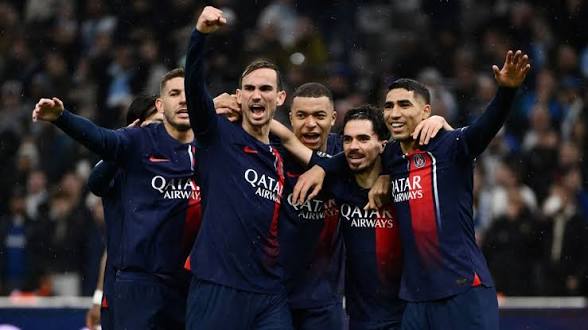 Paris Saint-Germain vs LOSC Lille — Parc des Princes, Paris