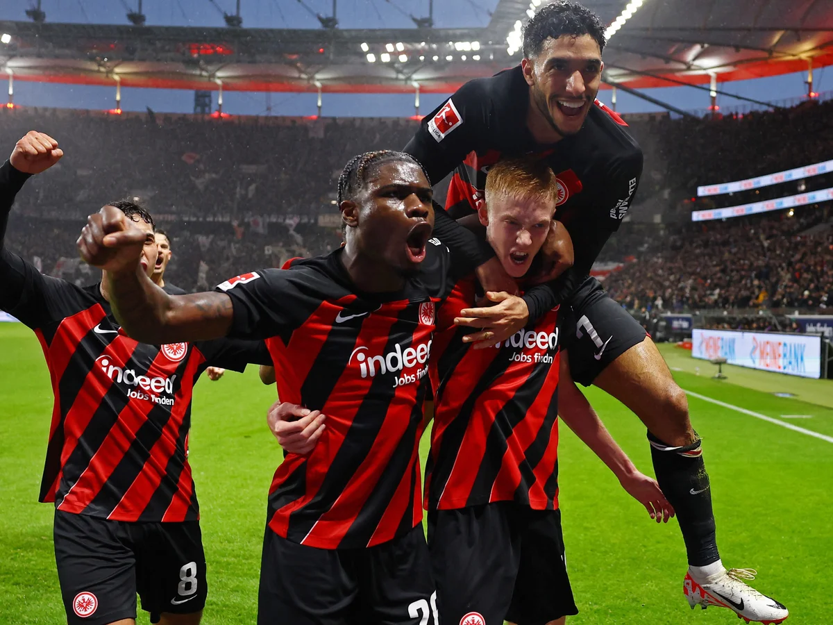 Eintracht Frankfurt vs FC Augsburg — Deutsche Bank Park, Frankfurt am Main
