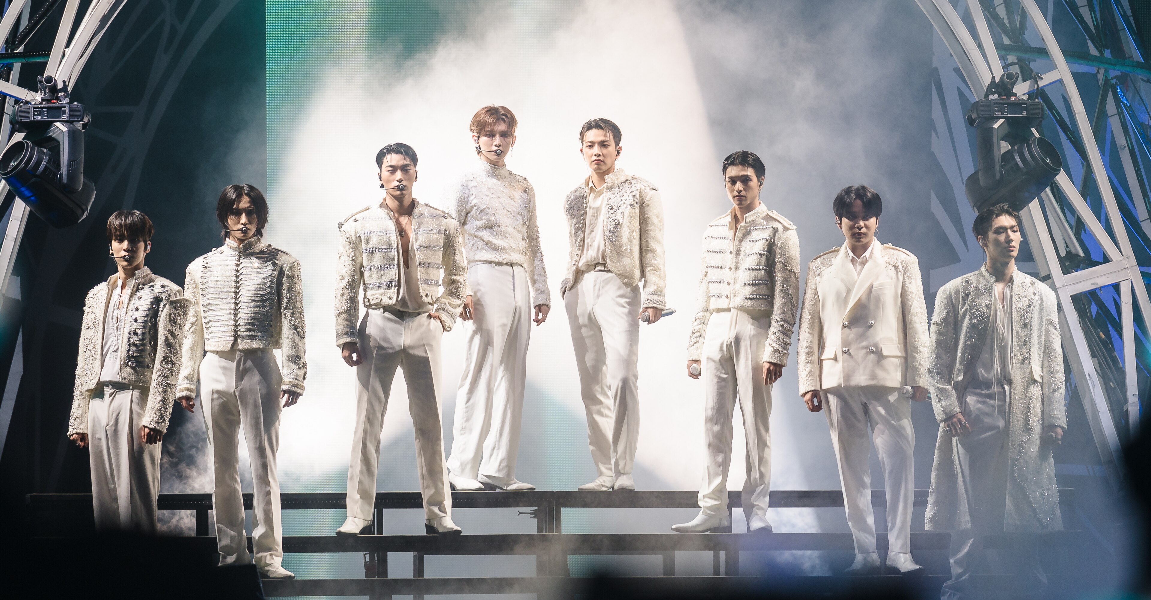 Ateez vs Enhypen — Estadio Olímpico Lluís Companys, Barcelona