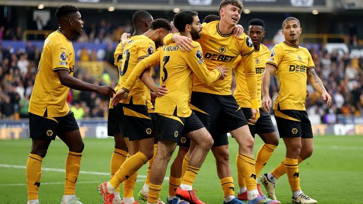 Wolverhampton Wanderers FC vs Watford FC — Molineux Stadium, Wolverhampton