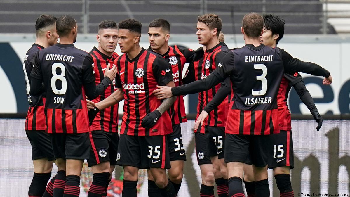 Eintracht Frankfurt vs FC Augsburg — Deutsche Bank Park, Frankfurt am Main