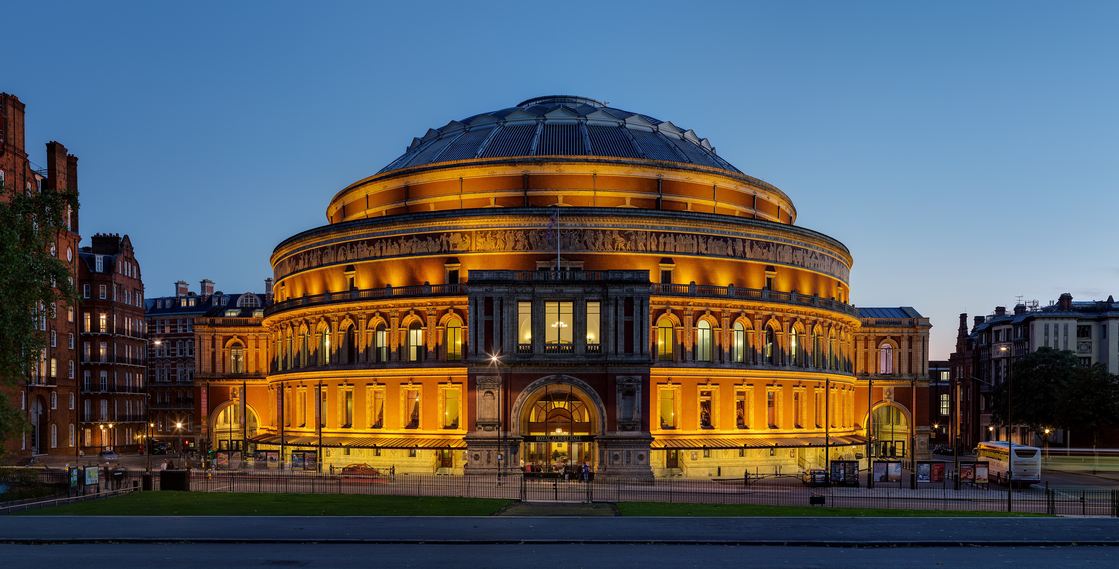 BBC Proms 2026 - Bond and Beyond — London Royal Albert Hall, London