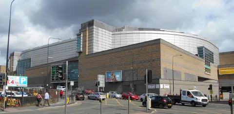 Joshua Buatsi vs Willy Hutchinson — Manchester AO Arena, Manchester