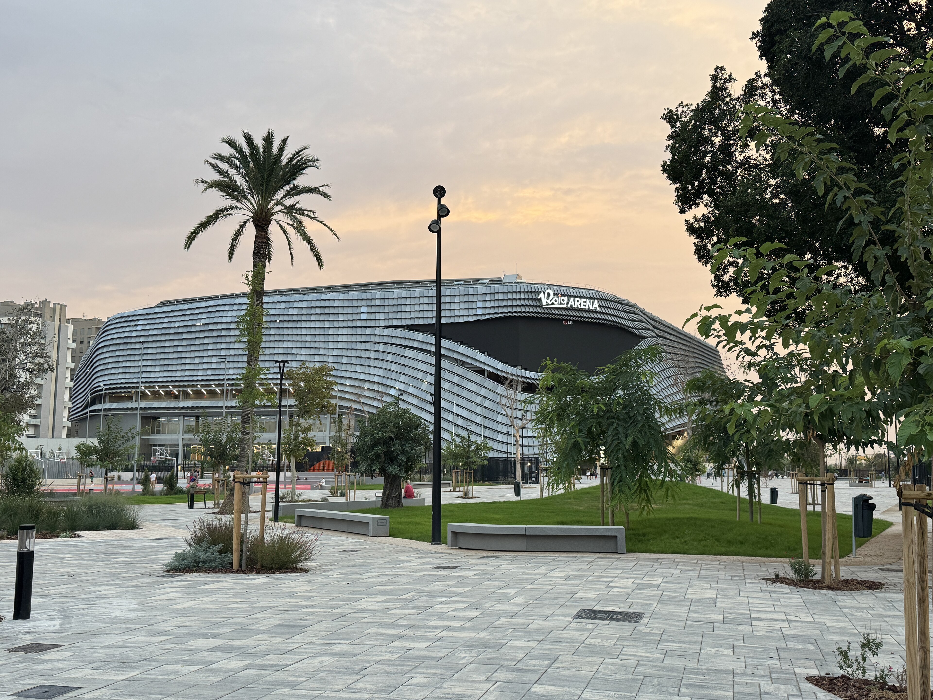 Tini Valencia — Roig Arena, Valencia