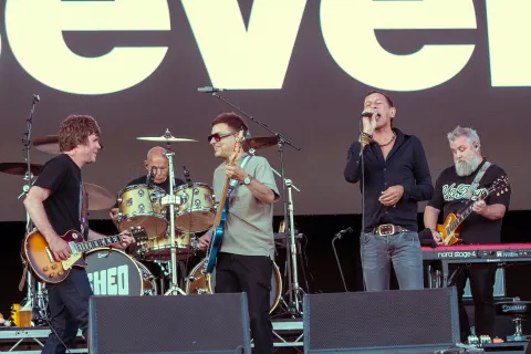 Shed Seven Belfast — Mandela Hall, Belfast